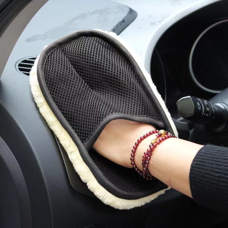 Wool Plel of Car Washing Gloves Snowy Tools Palm without hurting the…