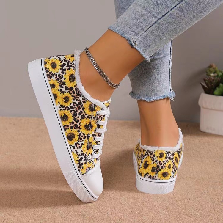 Floral Canvas Shoes 3