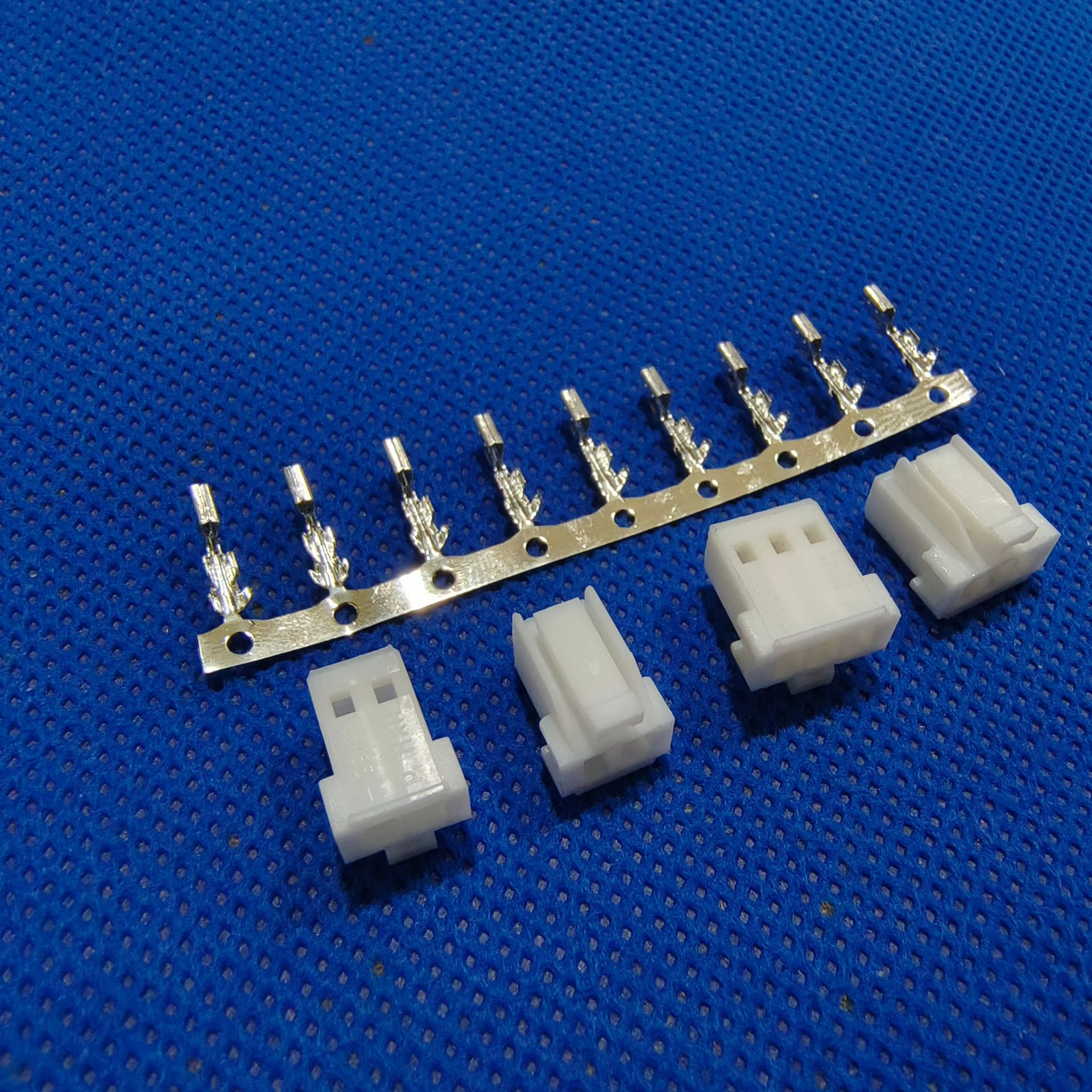 35155-0300  25009-2Y胶壳端子白色0200 2.5间距线对板连接器