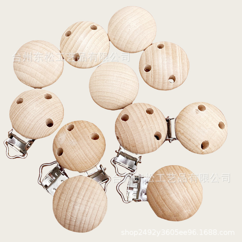 30mm beech wood pacifier clip diy child comfort anti-drop chain clip round non-porous three-hole wooden pacifier clip wholesale
