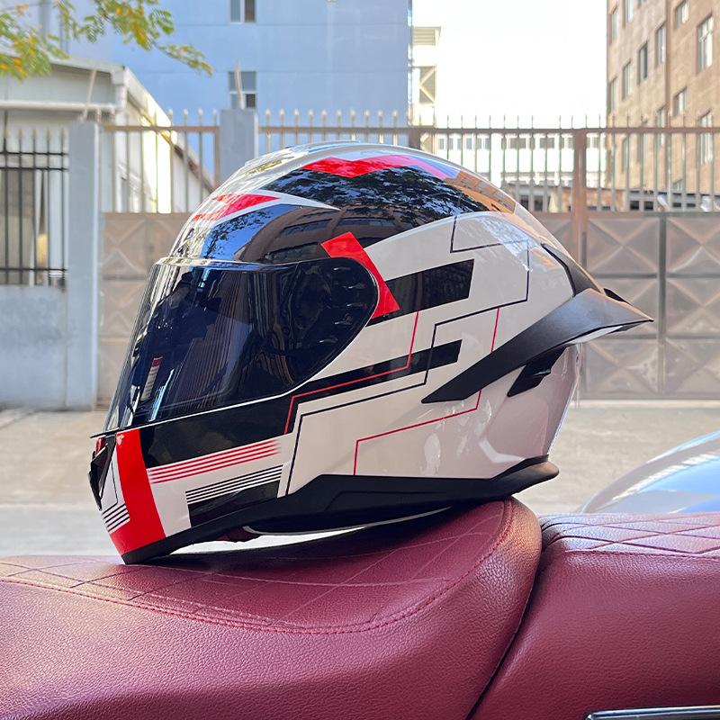 Casco de motocicleta Orz para hombres y mujeres, casco integral de verano con gran alerón trasero para todas las estaciones, certificado por DOT, transfronterizo.
