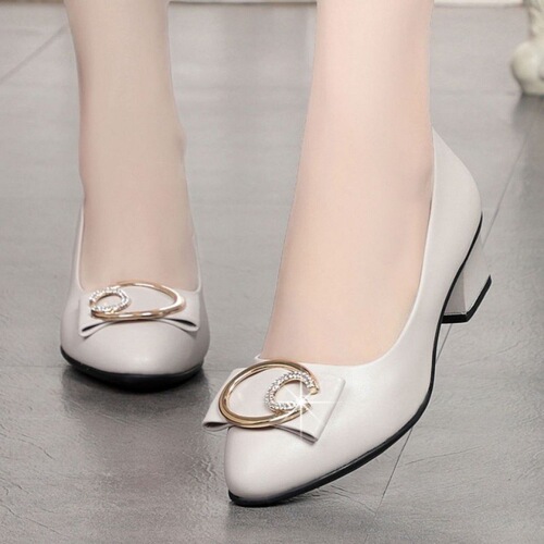 Thick-heeled shoes for mothers, women's single shoes, real soft leather work shoes, soft soles, comfortable shallow mouth small leather shoes, spring and autumn middle-aged women's shoes