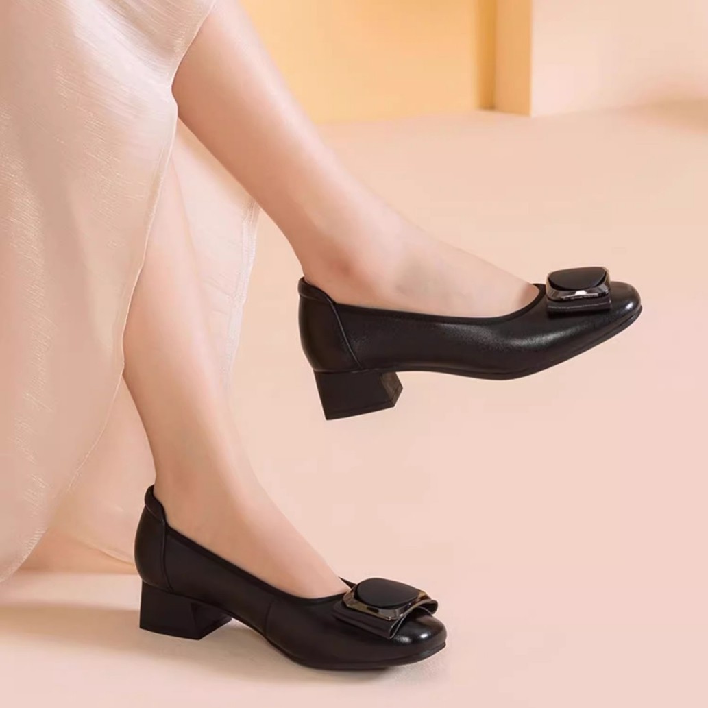Zapatos de sola ultra suave, zapatos de cuero de tacón bajo, zapatos de cuero de tacón grueso, verano 2026, nuevos zapatos casuales de cuero suave, zapatos de mujer.