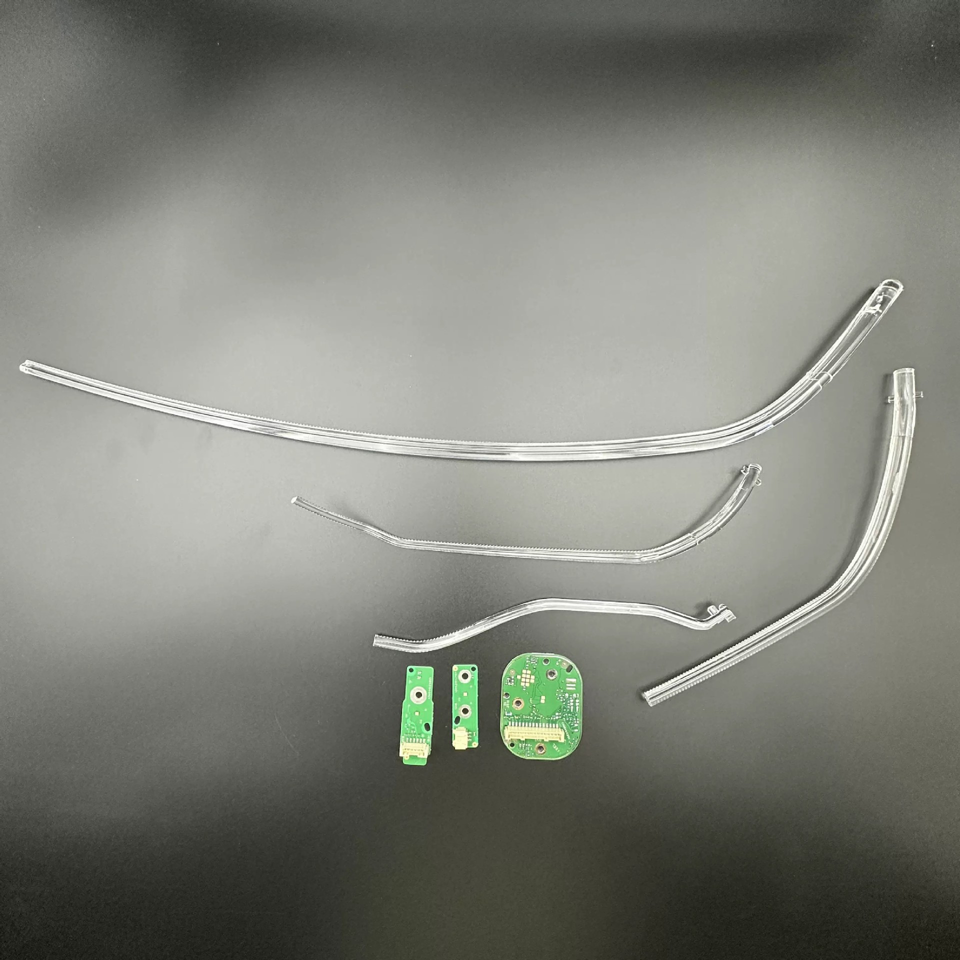 Suitable for 17-19 Audi A4L Daytime Running Light Guide Strip B9 Headlight Daytime Running Light with Light Tube Yellowing