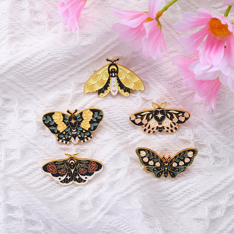 Fashion Butterfly Alloy Stoving Varnish Brooches display picture 4