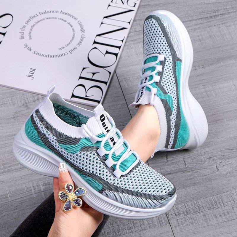 Cross-border sports casual women's shoes summer new fly-woven mesh shoes Joker thin breathable sneaker wholesale