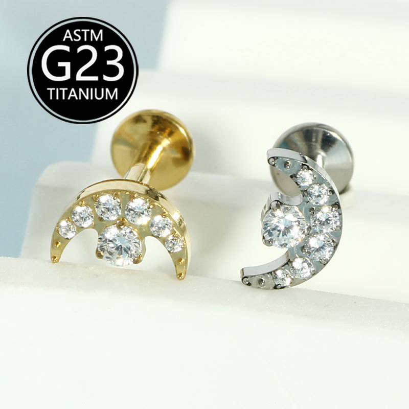 Silver pointed spike labret stud material detail