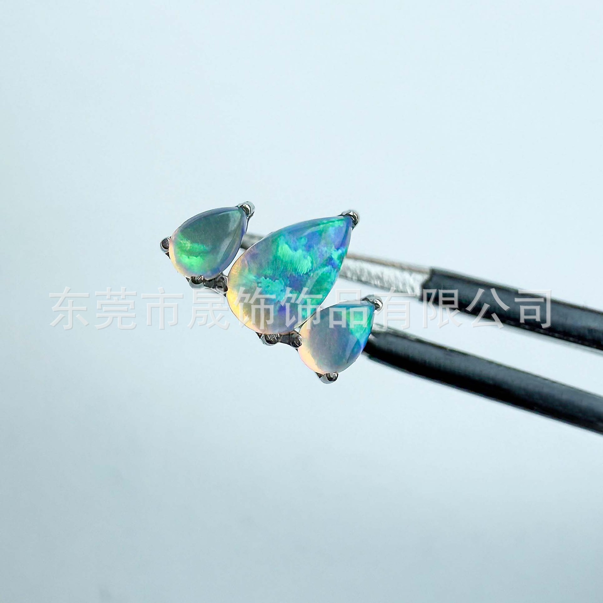 原创F136 Titanium Studded 果冻澳宝 Labret Stud Ear Stud Nose Stud Helix Cartilage Stud G23 Implant Grade Titanium 人体 Piercing Jewelry