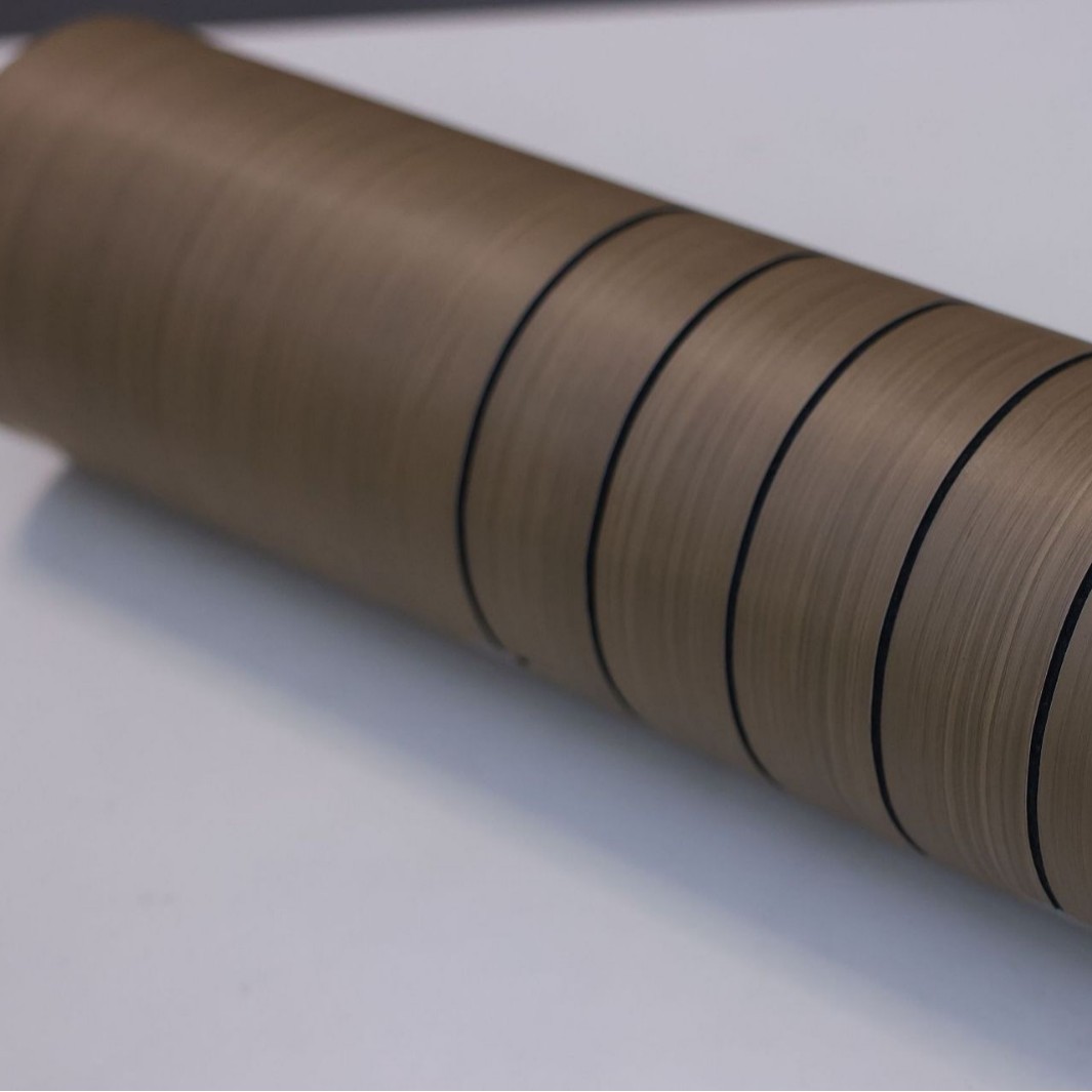 다크 브라운 브러시드 우드 그레인(타일 + 슬롯) [두꺼운 자체 접착]