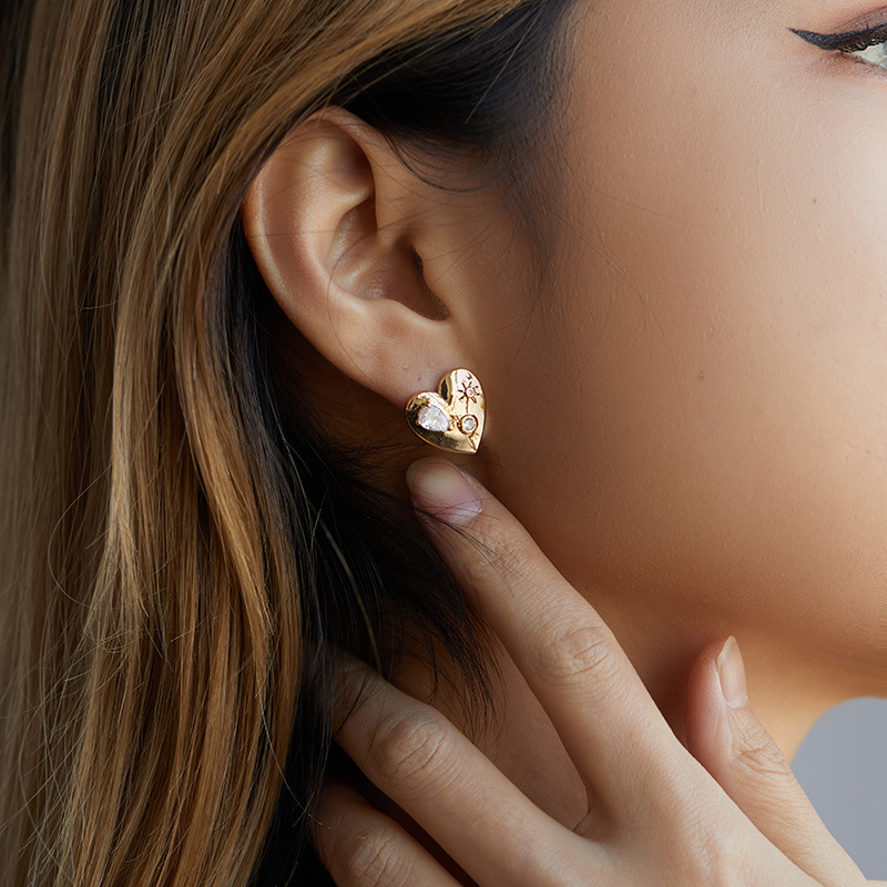 3g Weight Copper Ear Needle Material Drop Earrings Classification 1 Pair Quantity Holiday, Daily Occasion Copper Material Heart Shape Pattern Women's Gender Plating Design Casual, Elegant Style 1 Pair Casual Elegant Heart Shape Plating Copper Drop Earrings 10