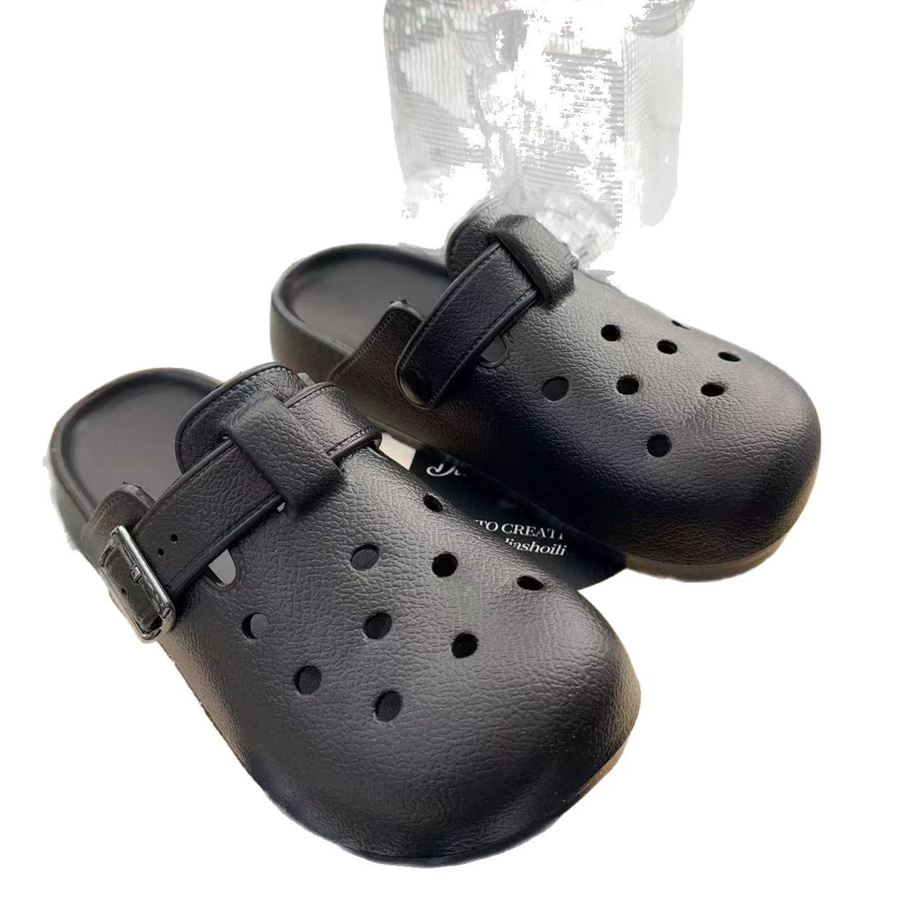 Ultra light non-slip shoes