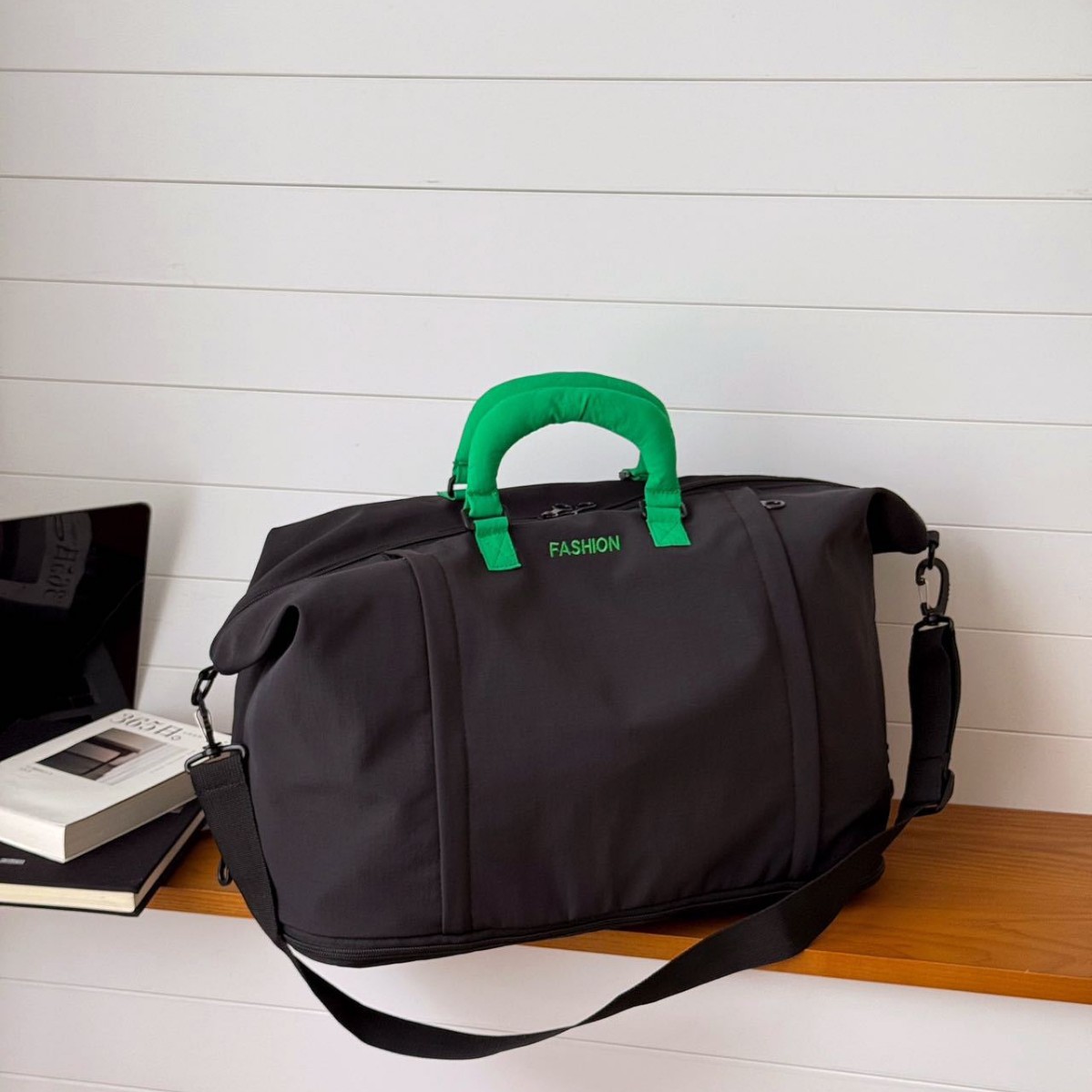 New Korean-style ins handbag for fitness, large-capacity expandable travel bag for short trips, outdoor fitness and sports bag
