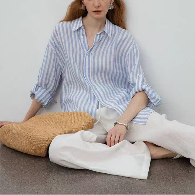 Áo sơ mi nữ linen sọc xanh trắng dáng rộng chống nắng mùa hè — Sọc xanh trắng chi tiết 3