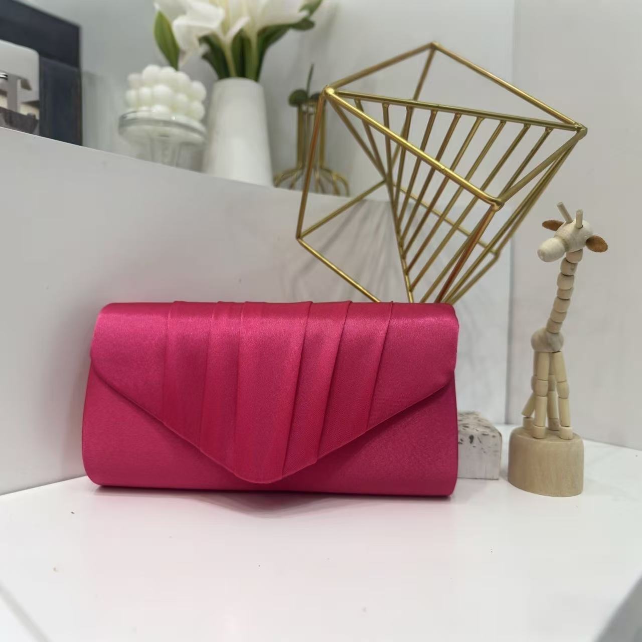 Amazon transfronterizo bolsa de cena de damas plegada bolsa de mano de color sólido fiesta de boda sobre de lujo bolsa de cena