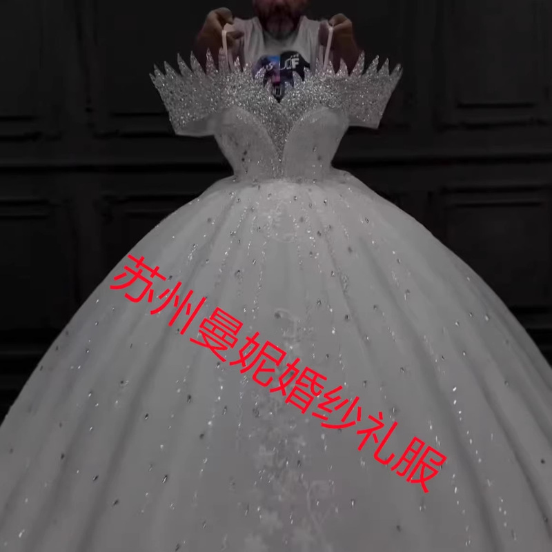 Amazon's New Foreign Trade Wedding Dress European and American Cross-Border Bridal Wedding Dress with One-Shoulder Deep V Neckline and Rhinestone Lace Amazon's New Foreign Trade Wedding Dress European and American Cross-Border Bridal Wedding Dress with One-Shoulder Deep V Neckline and Rhinestone Lace