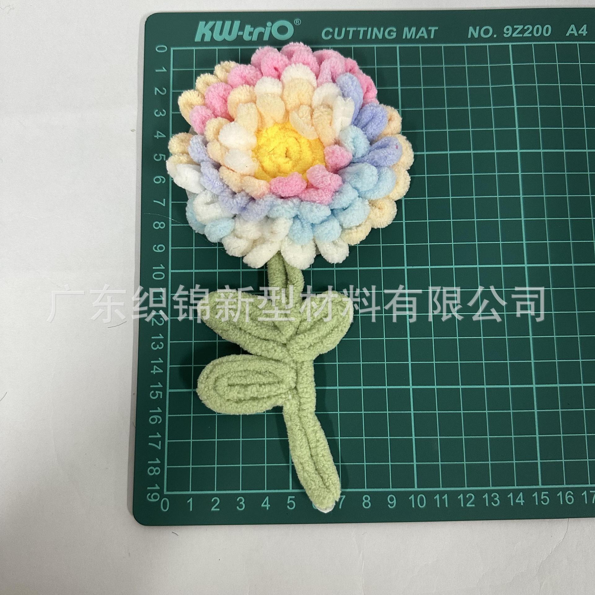 冰条毛绒毛线手摇绣花毛线盘花立体贴花毛衣胸花布贴外贸服装辅料