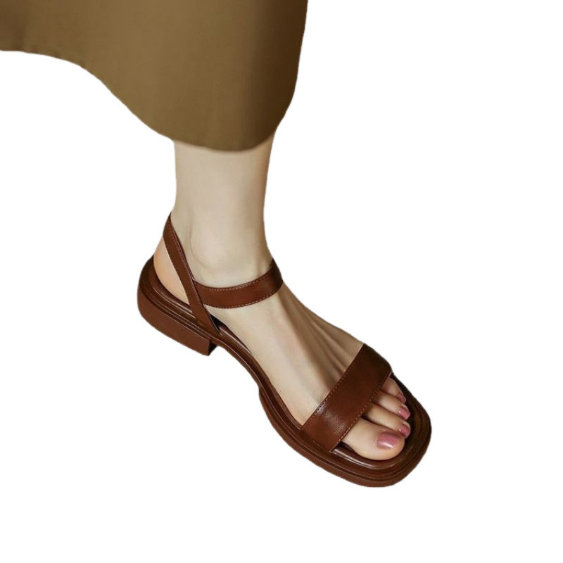 Gran tamaño de comercio exterior retro sandálias marrones francesas de tacón bajo zapatos romanos de dedos abiertos simple y cómodo zapatos planos de mujer