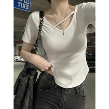 V�I��ɫ����t��Ů�b�ļ�2024�¿�������Ҏ�t�̿�����W�����³�