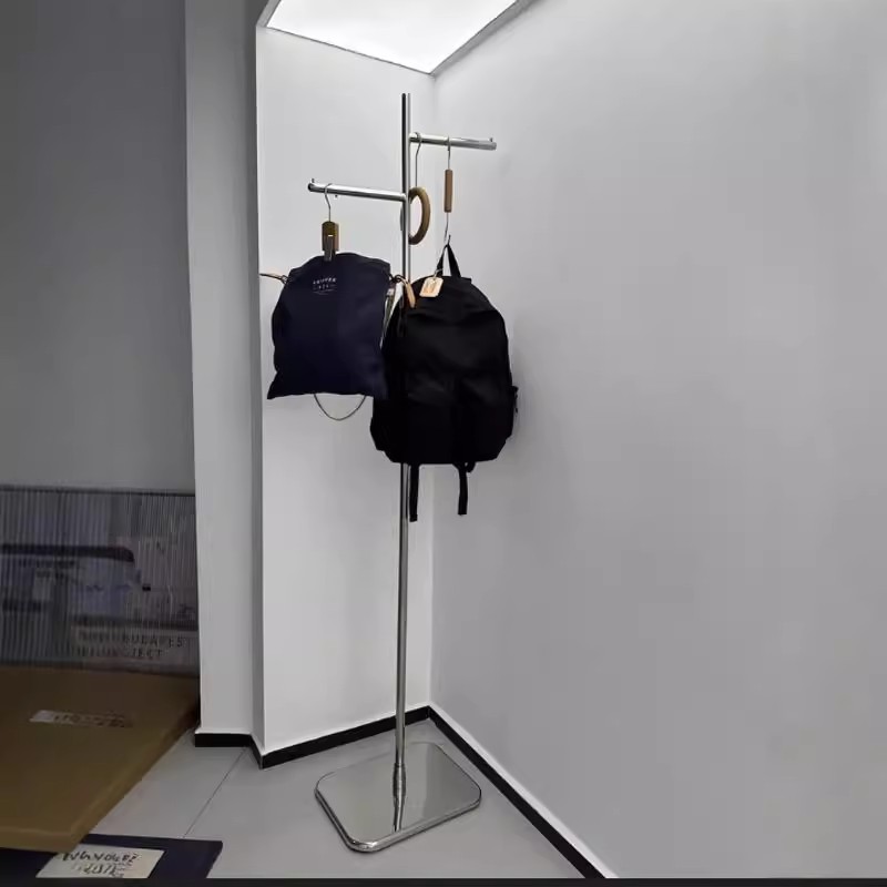 Tienda de ropa de ventana simple plata colgando ropa percha de sombrero estante de piso de acero inoxidable estante de exhibición estante de isla image 3
