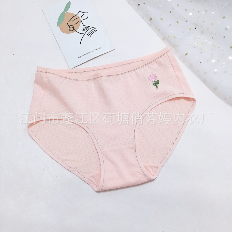 Linda caricatura, leche japonesa, linda chica, ropa interior, algodón, transpirable, cintura media, cadera, calzoncillos para estudiantes al por mayor