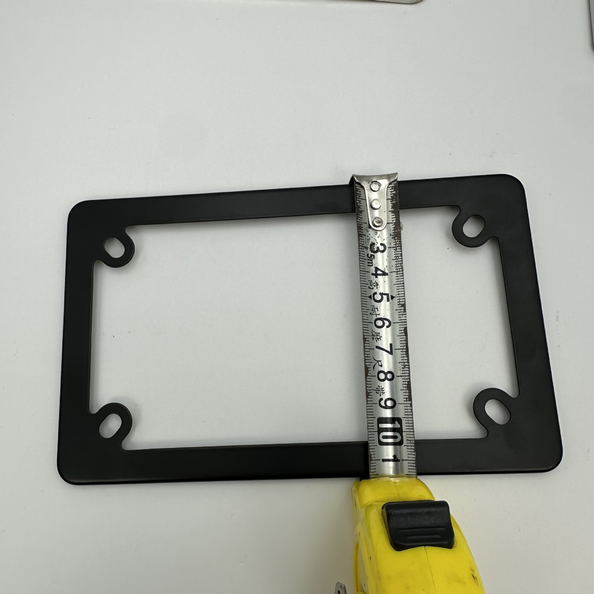 Cross-border US-standard black stainless steel motorcycle license plate holder, thickened US-standard motorcycle license plate frame