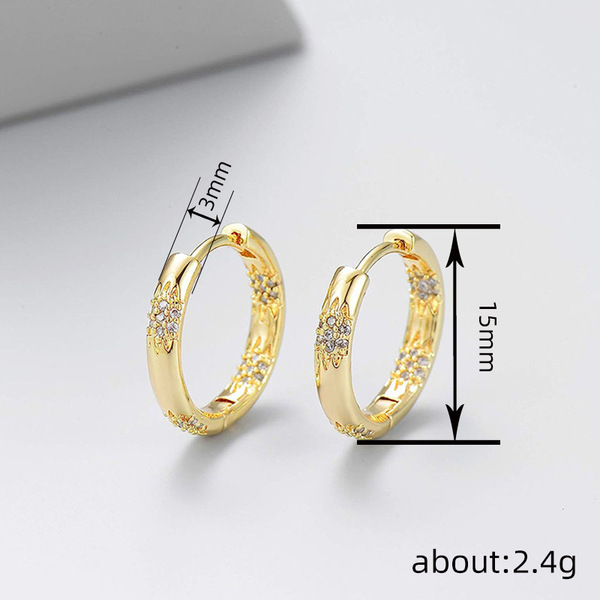 fashionable copper earrings with zircon