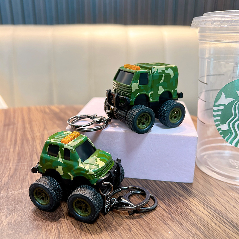 Pull-Back Toy Off-Road Vehicle Keychain Camouflage Military Car Model Pendant Student Stress-Relief Small Gift Wholesale