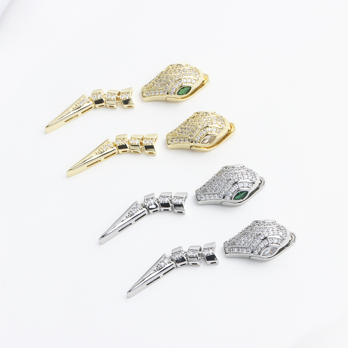 color-preserving 18k pack gold micro inlaid zircon snake-shaped buckle snakehead snaketail clipped button sweater button diy ornament copper parts