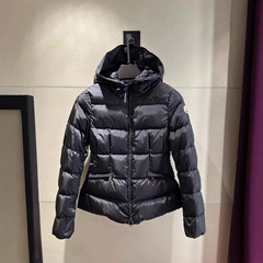蒙家25ss M家新款Avoce系列短款拉链连帽微标长袖羽绒服女款外套