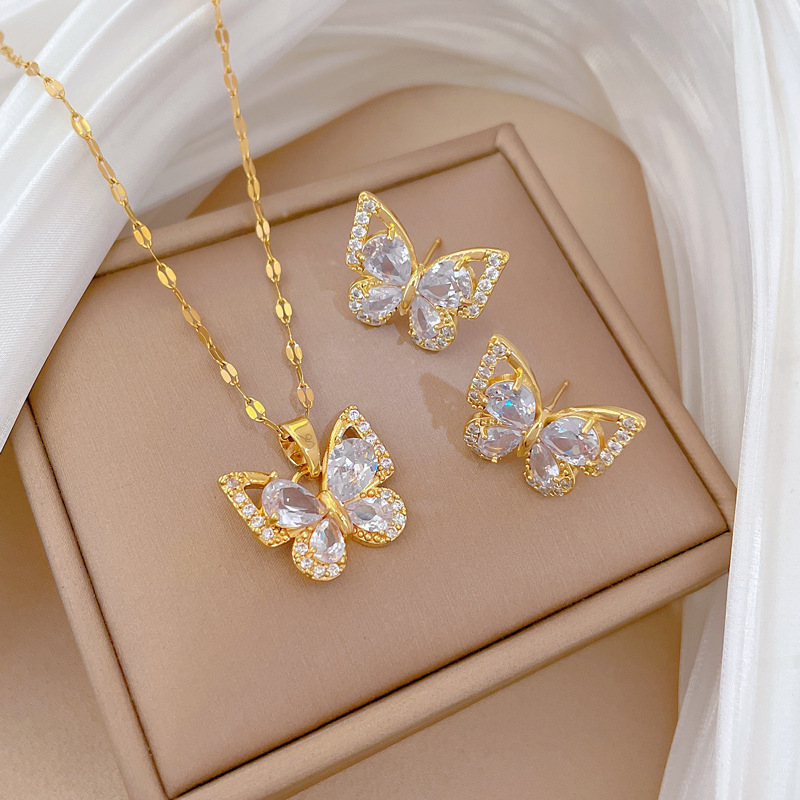 Zircon butterfly necklace and earring set, versatile niche light luxury, elegant and sophisticated, simple collarbone chain jewelry set Zircon butterfly necklace and earring set, versatile niche light luxury, elegant and sophisticated, simple collarbone chain jewelry set
