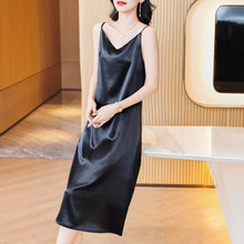 缎面无袖吊带背心裙女内搭中长款洋气时髦连衣裙时尚打底裙潮