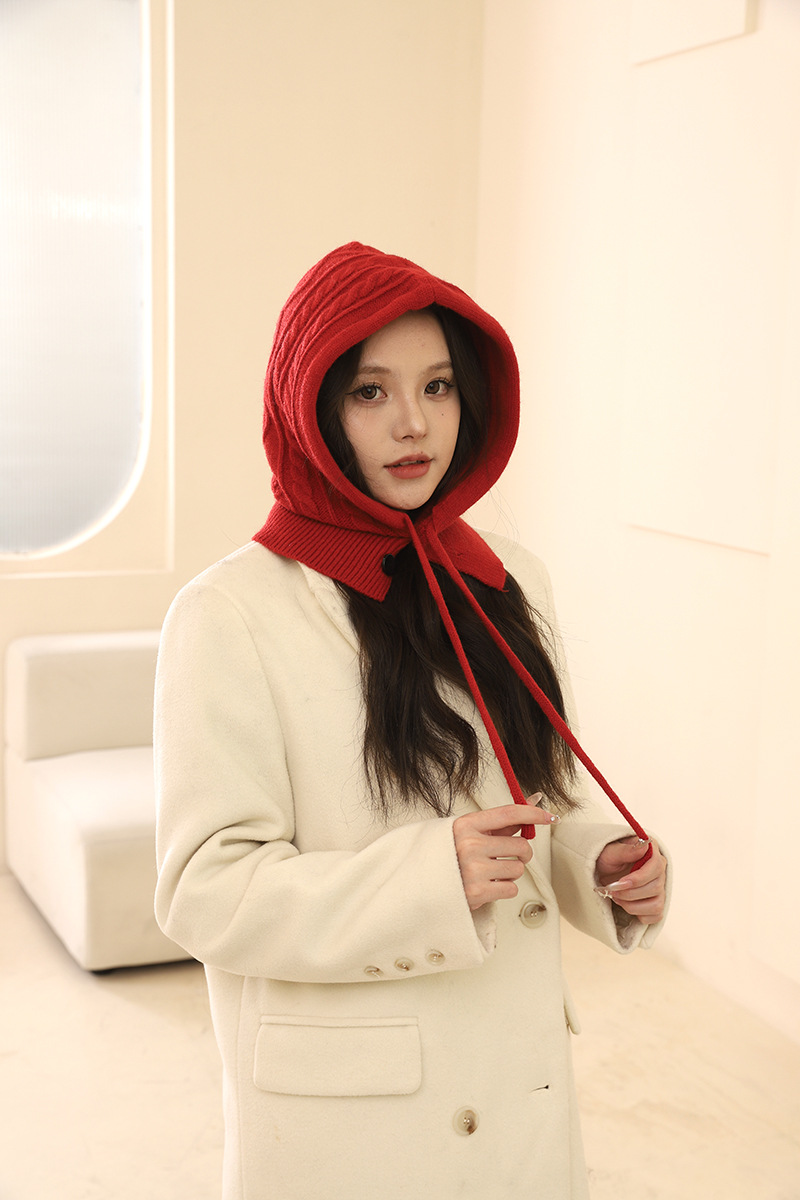 cashmere women's thickened knitted with a collar for both autumn winter warmth and windproof versatility._voghion.com