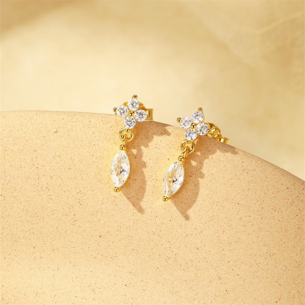1g Weight 925 Sterling Silver Ear Needle Material Zircon Inlay Material Drop Earrings Classification 1 Pair Quantity Daily Occasion 925 Sterling Silver Material Heart Shape, Flower Pattern All Seasons Season Women's Gender Polished Finish Plating Design Simple Style Style 1 Pair 925 Sterling Silver Zircon 925 Sterling Silver Earrings Heart Shape Flower Drop Earrings 11