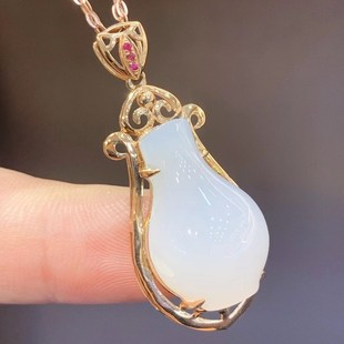 Fubei Diamond Jewelry [18K Gold Inlaid with Natural Hetian Mutton Fat White Jade Vase Pendant] Bare Stone Size 13*20mm