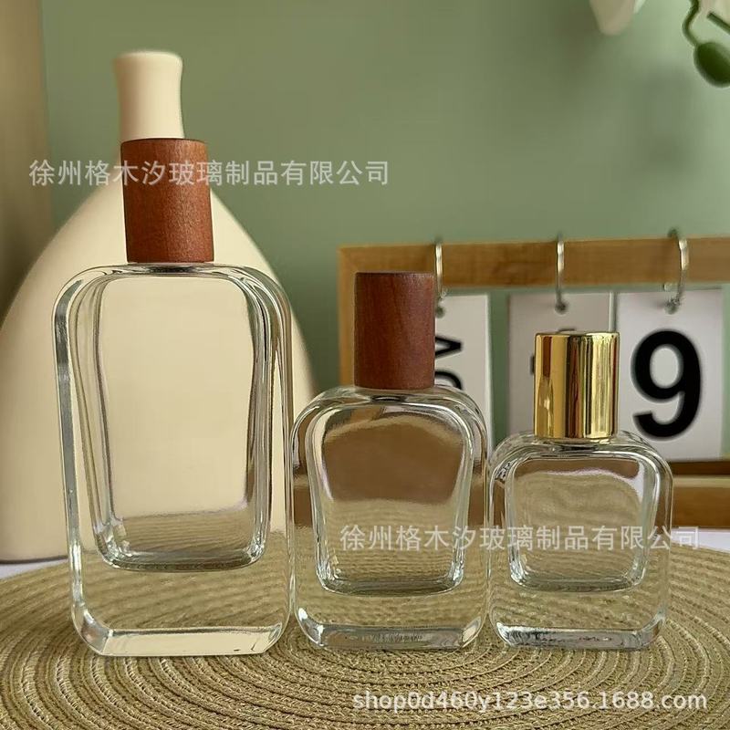 高級長方形のバヨネットの空き瓶の香水瓶の30ml 50ml 100mlの大容量の厚い底の簡単なモデル|undefined