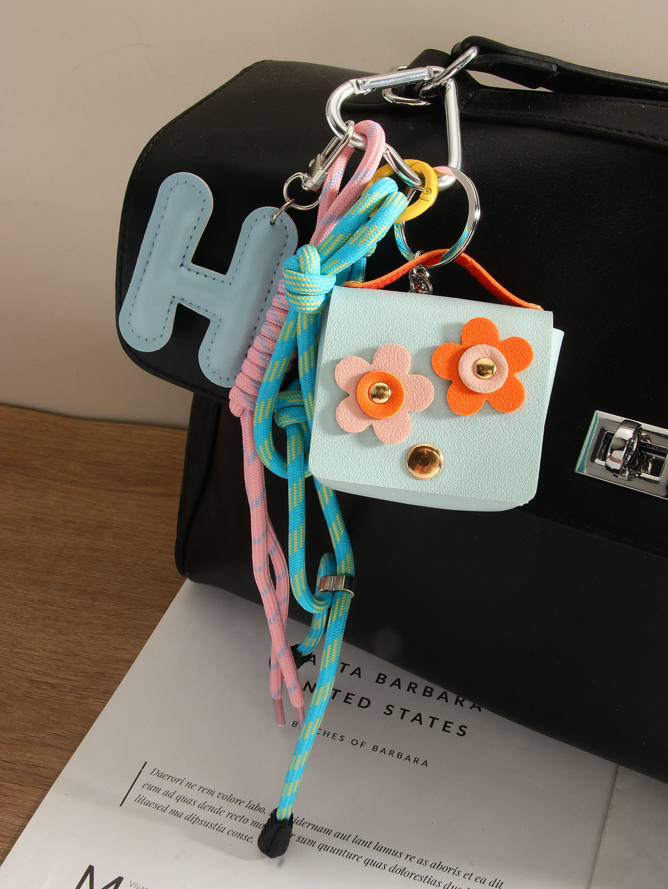 1 Pieza Todas Las Temporadas Cuero Sintético Bolso De Mano Colgante De Bolsa display picture 8