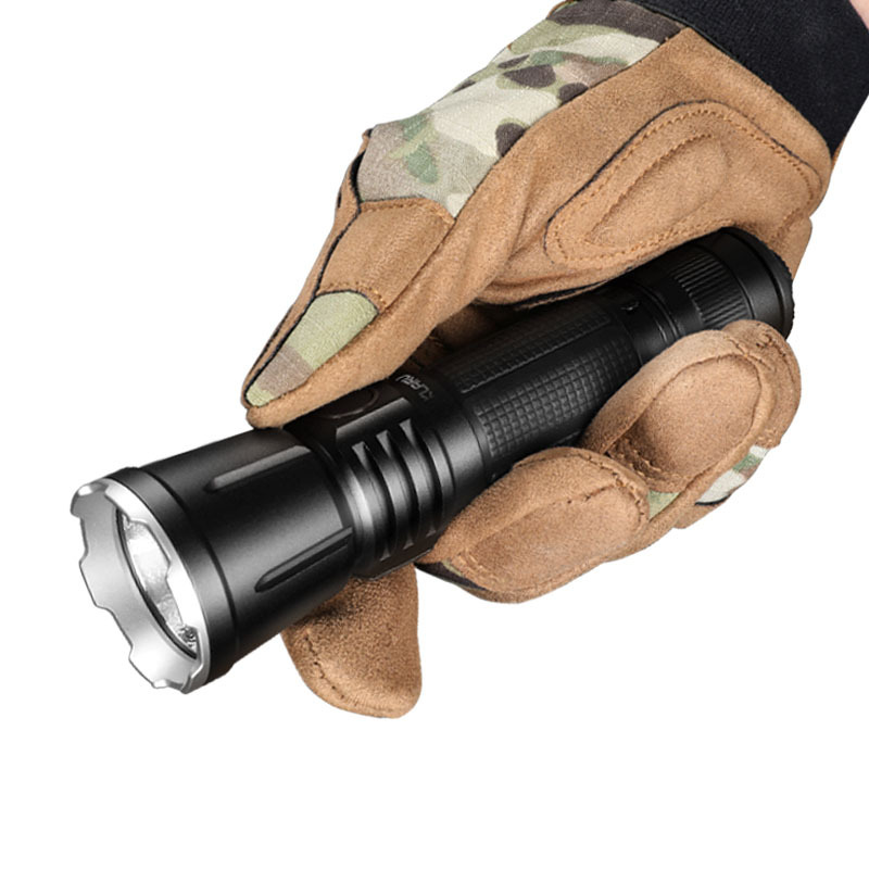 凯瑞兹 360X3户外强光远射USB充电便携式手电筒