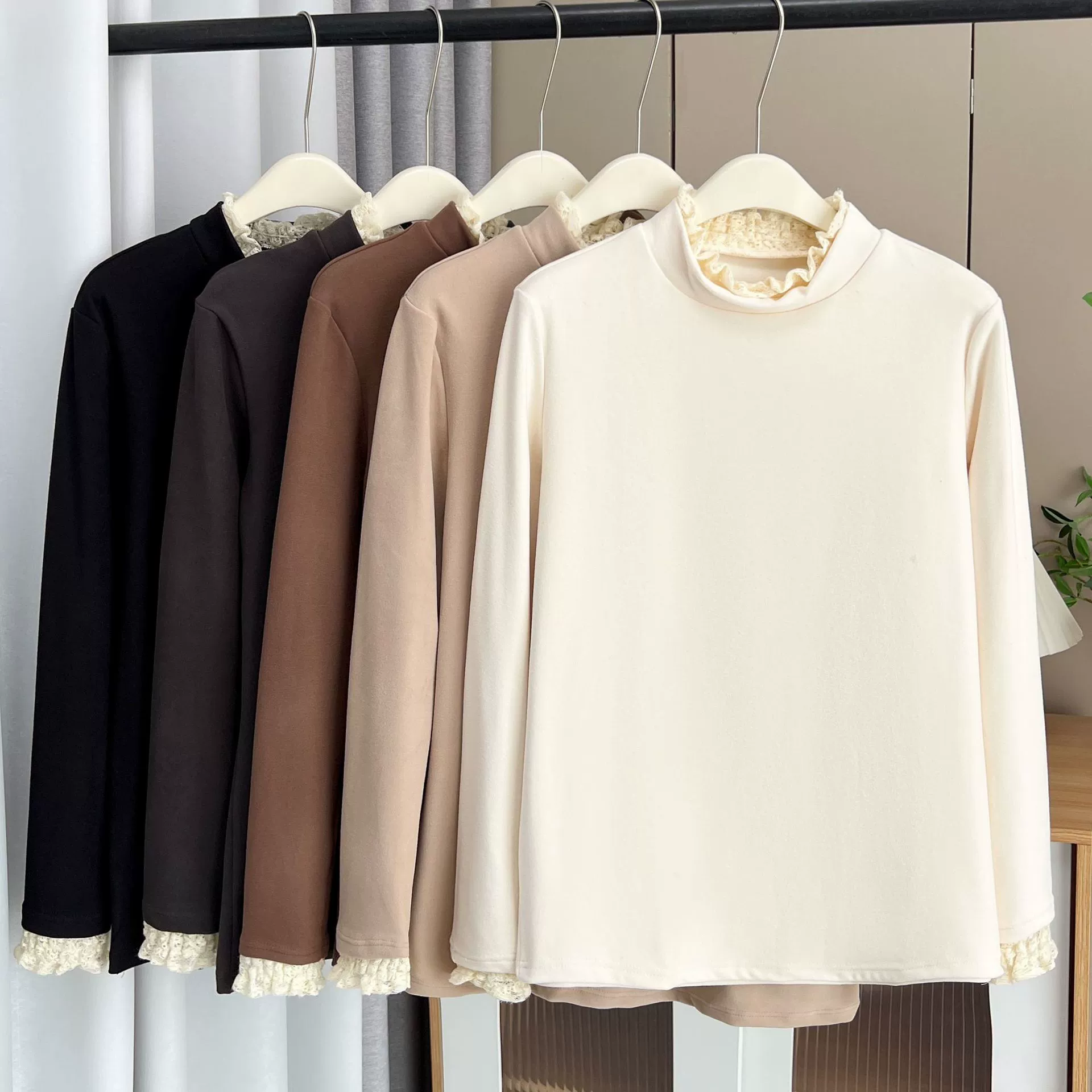 Элегантная внутренняя одежда больших размеров для женщин на осень и зиму, модная повседневная термобазовая рубашка с кружевной отделкой для полных девушек 100kg 7413