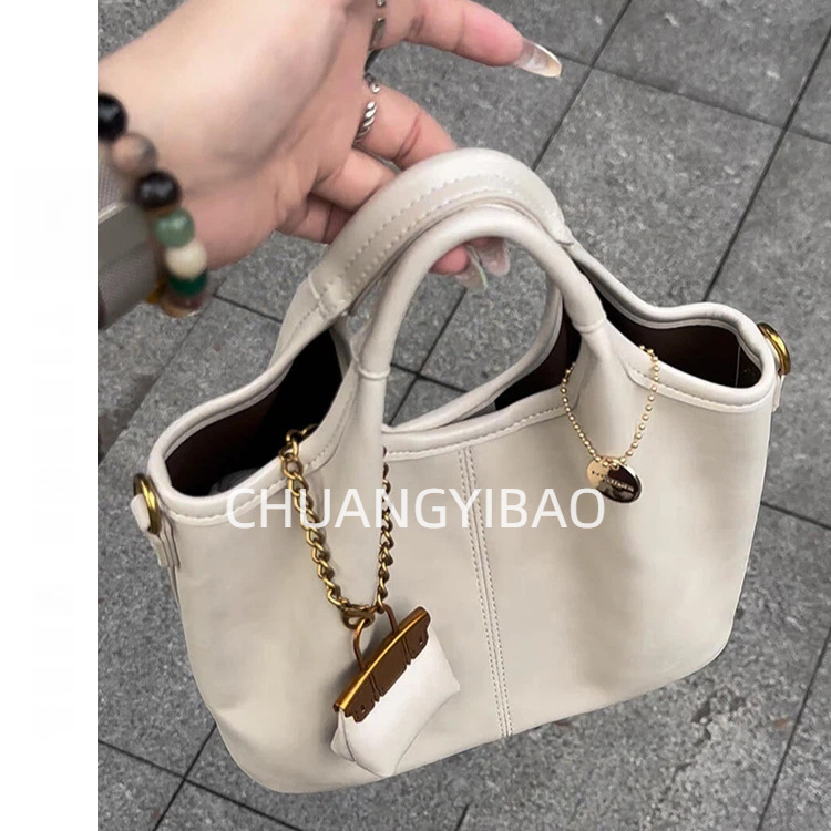 Trendy Bucket Tote Vegetable Basket Bag for Women 2025 New Light Luxury Niche High-End Outing Small Handbag