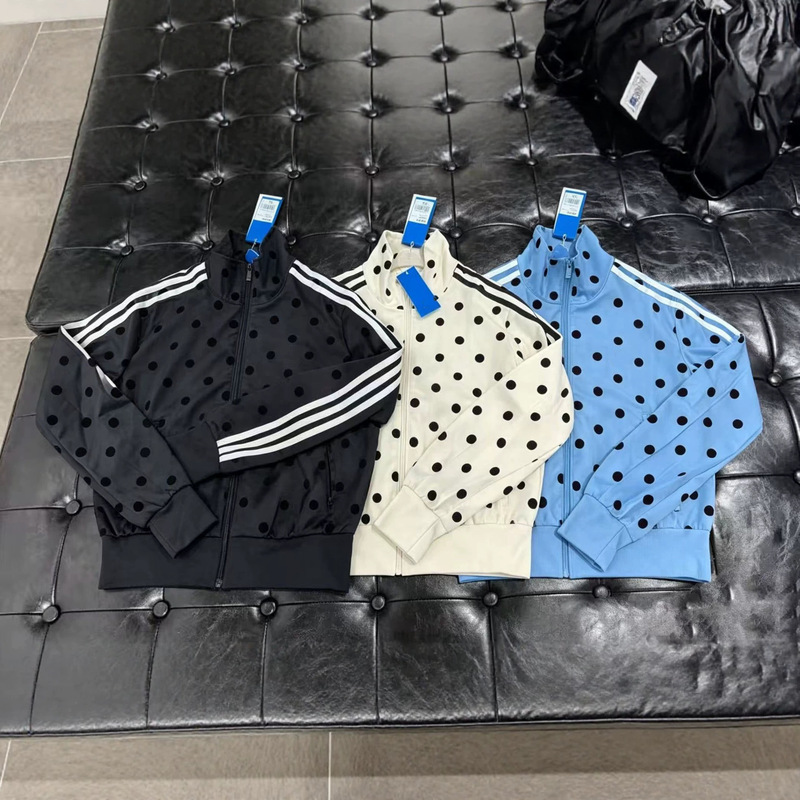 Polka Dot Three-Stripe Stand Collar Jacket for Women, New Spring and Autumn Slim Fit Short Sports Coat, Fashionable Versatile Trendy Top Polka Dot Three-Stripe Stand Collar Jacket for Women, New Spring and Autumn Slim Fit Short Sports Coat, Fashionable Versatile Trendy Top