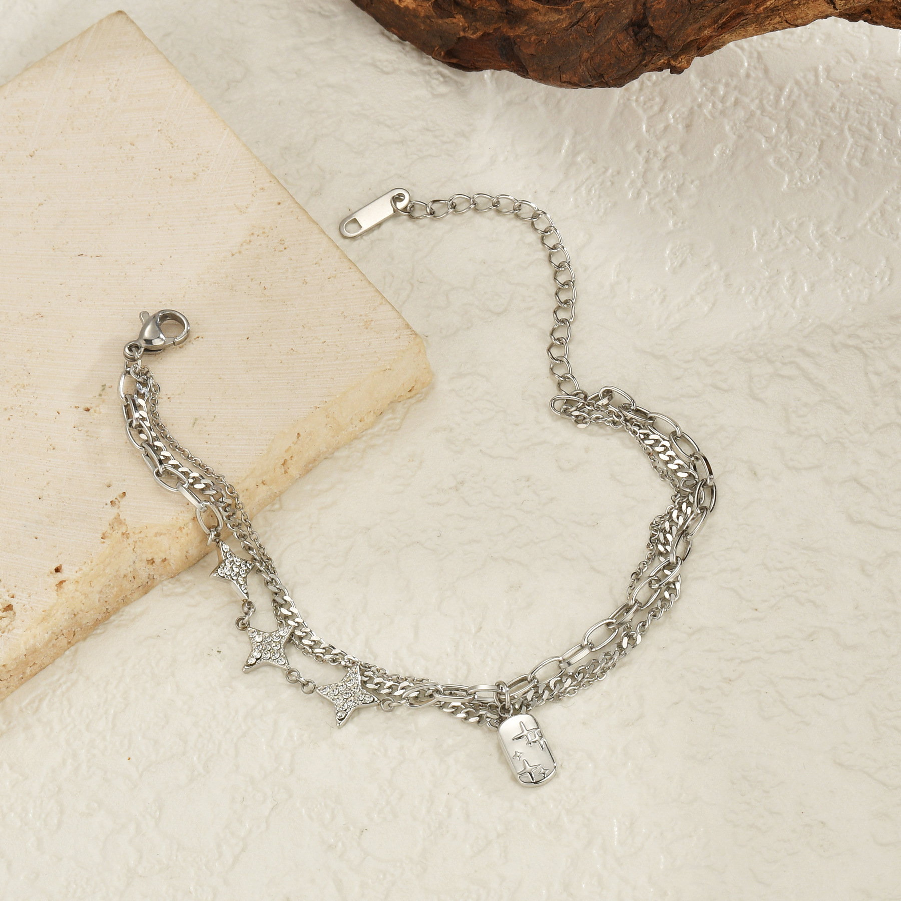 Multi-layer Geometric Bracelet For Women In Gold Plated Stainless Steel_voghion.com