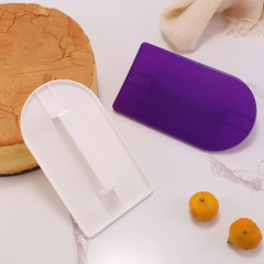 現物の砂糖クリームをひっくり返します。
