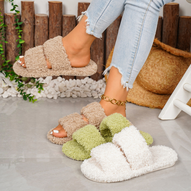 New autumn and winter slippers, plush soft-soled cotton slippers, home warm slippers for women with two straps New autumn and winter slippers, plush soft-soled cotton slippers, home warm slippers for women with two straps