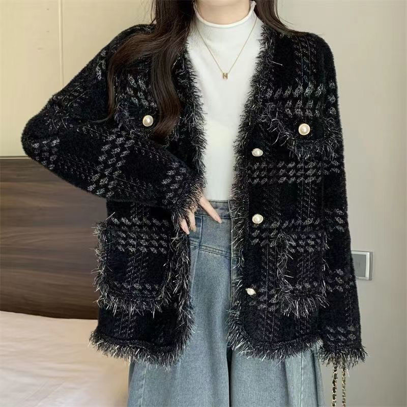 2026 Autumn New Style Chanel-Inspired V-Neck Tassel Jacket Women's Knitted Sweater Cardigan Waterproof Mink Fur Top