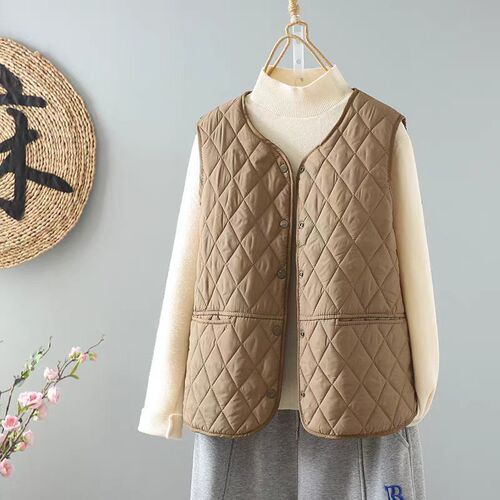Mid-to-Older Women's Vest, Thick Winter Backless Cardigan, Loose and Lightweight, Warm, Plus Size Women's Outerwear