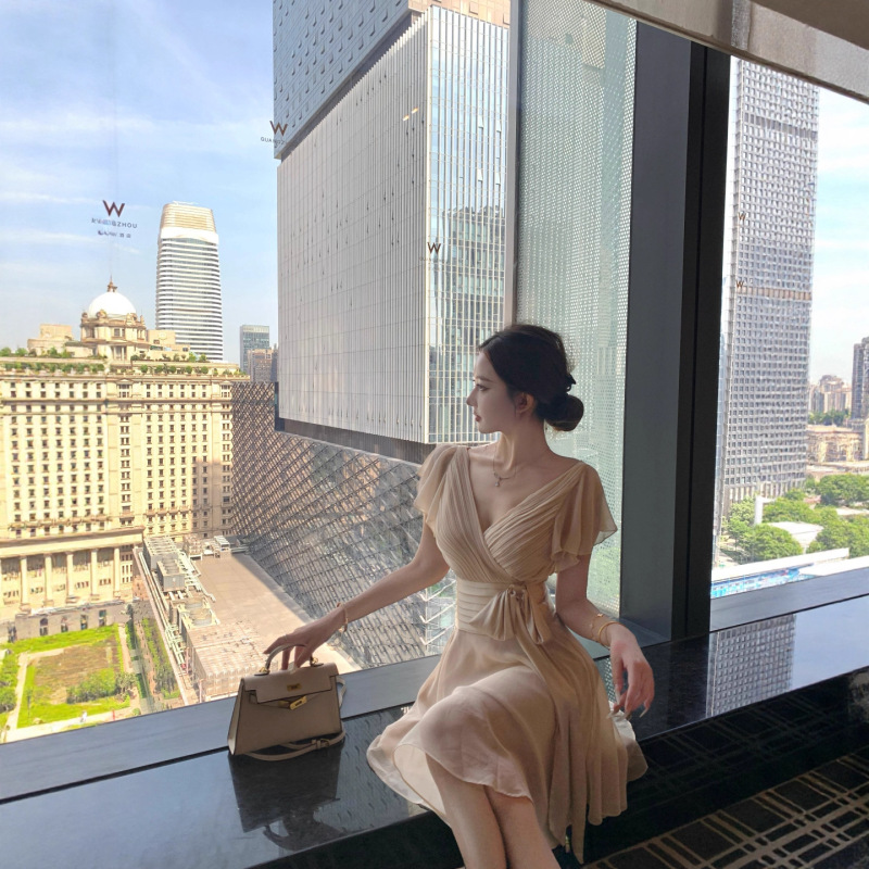 气质交叉v领短袖连衣裙女夏季高级感绑带收腰裙子纯欲修身a字短裙|undefined