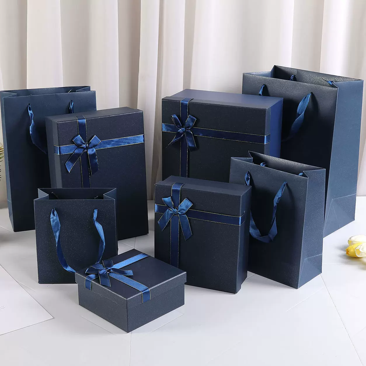 天地盖伴手礼礼盒定制香水盒大号生日礼品盒高档化妆品盒空盒礼物