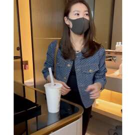 小香风棋盘格牛仔短外套女2026春秋新款宽松百搭小个子夹克上衣潮