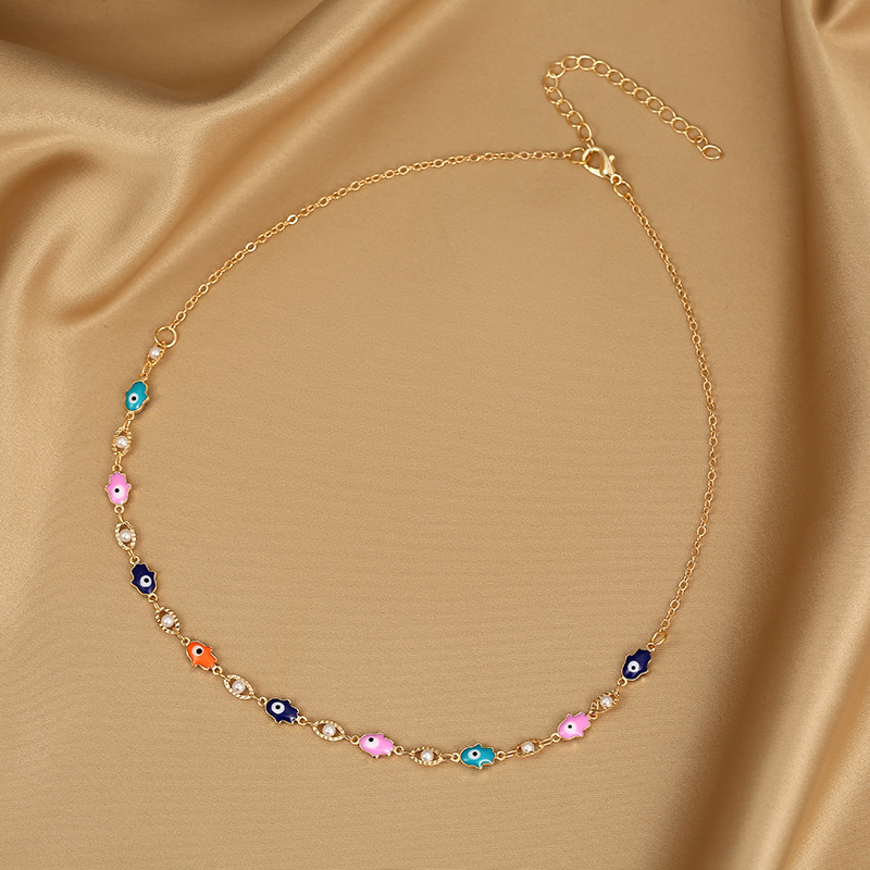 Street Occasion Alloy, Copper Material Heart Shape Pattern Classic Style Heart Shape Alloy Copper Pendant Necklaces Wholesale