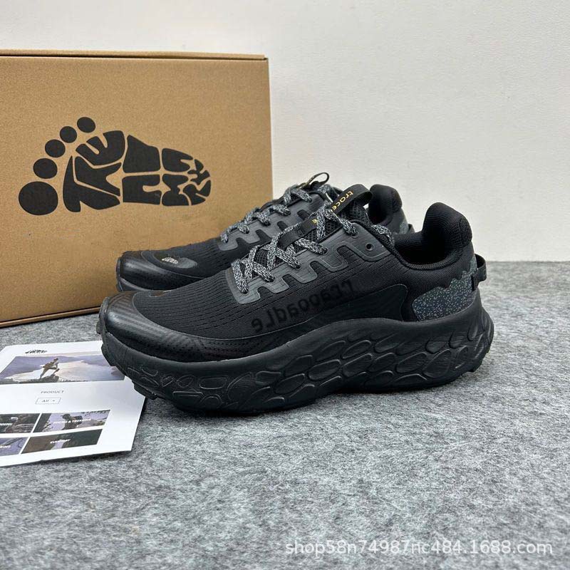 Men's Shoes Are Breathable, Non-Slip, Fashionable and Versatile, Hiking Cross-Country Running Sneakers, Thick-Soled Heightening Shock-Absorbing Soft-Soled Running Shoes